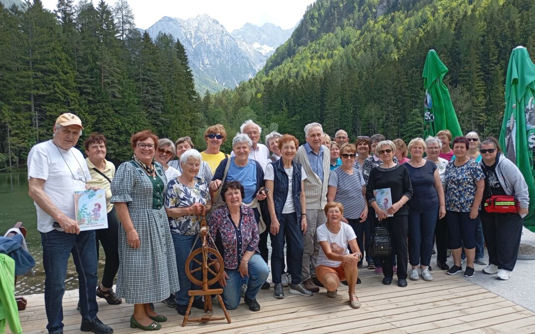 Izlet starejših krajanov Loma